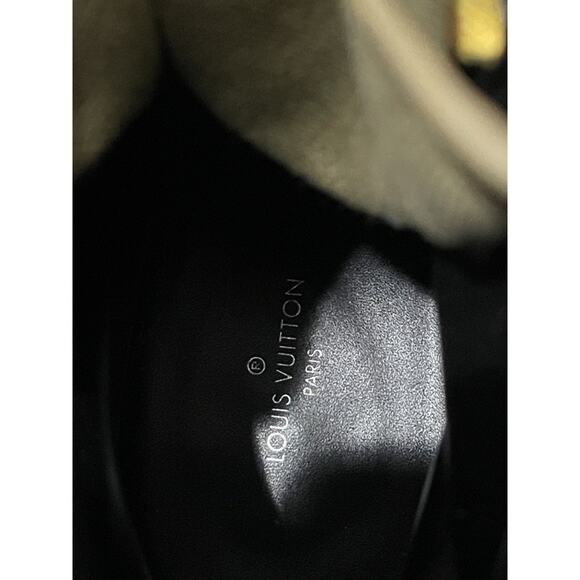 Louis Vuitton 2020 Metropolis Flat Ranger Boots Green Black Lace Up Combat Sz 37 - Picture 15 of 16